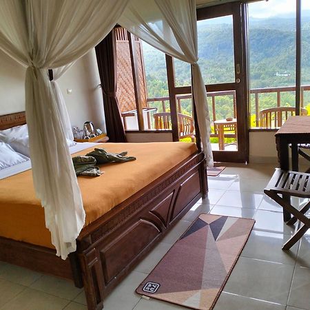 Made Oka Homestay And Warung Munduk Εξωτερικό φωτογραφία