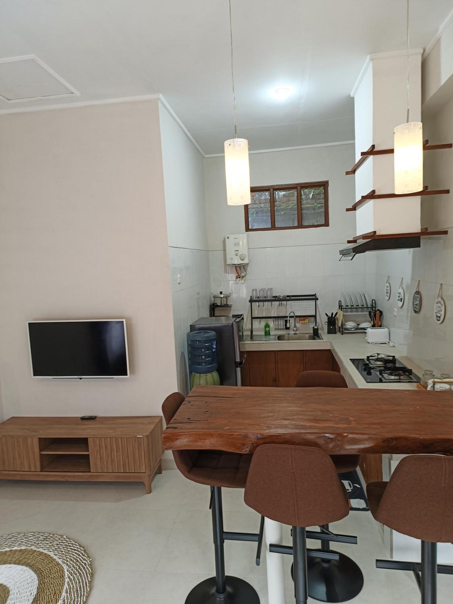 Made Oka Homestay And Warung Munduk Εξωτερικό φωτογραφία