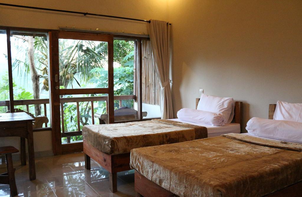Made Oka Homestay And Warung Munduk Δωμάτιο φωτογραφία